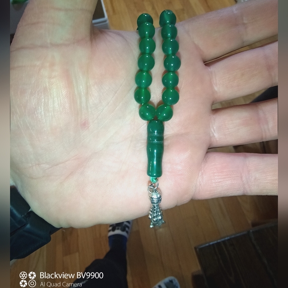 Jade And Silver Beaded Rosary - Picture 2 of 3